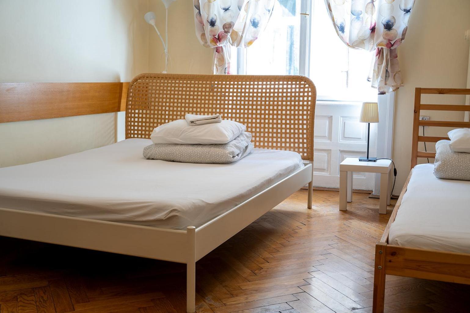 Trzy Kafki Private Rooms Krakow Exterior photo